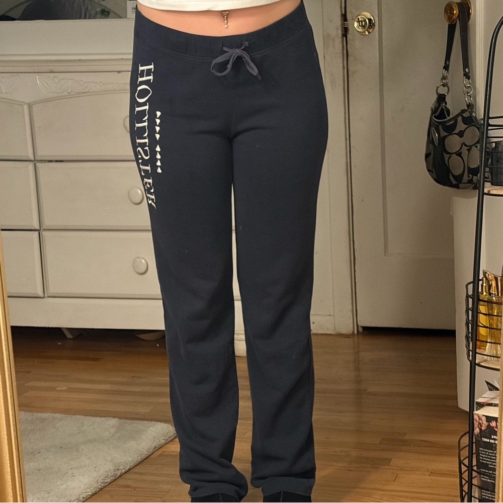 Vintage Hollister Navy straight leg sweatpants Size M